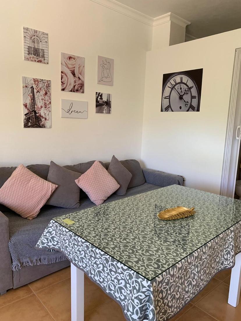 Apartaestudio Villanueva Del Trabuco Eksteriør billede
