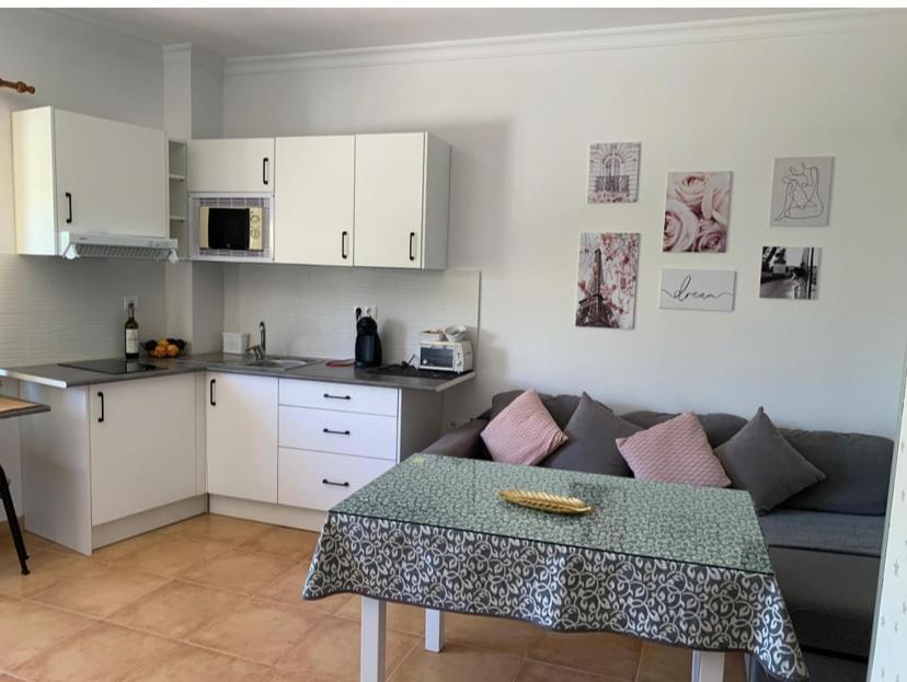 Apartaestudio Villanueva Del Trabuco Eksteriør billede